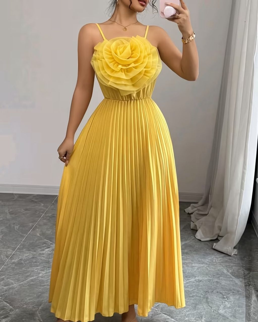 Elegant pleated dress