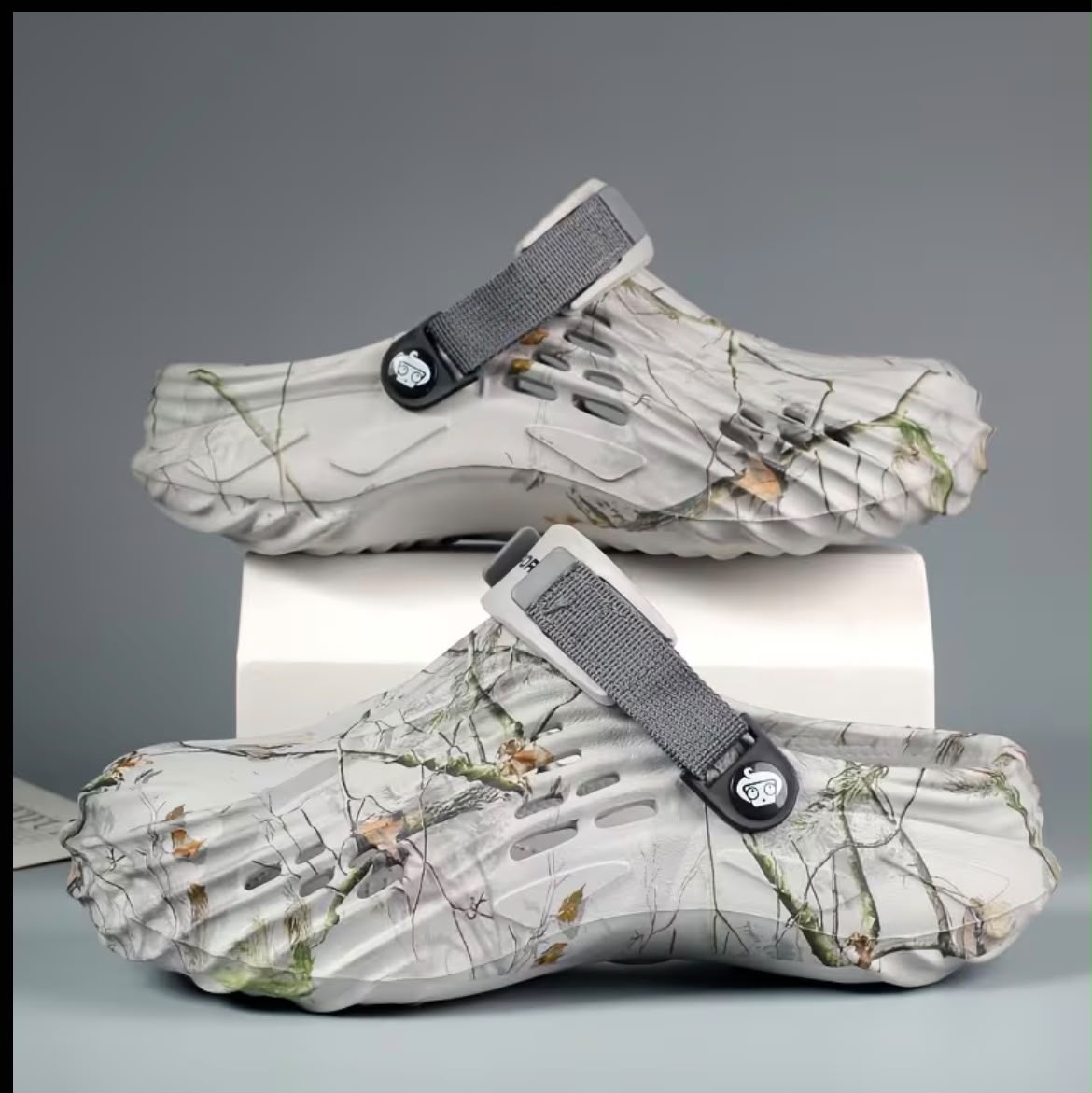 Unisex Summer Thick Soled Crocs