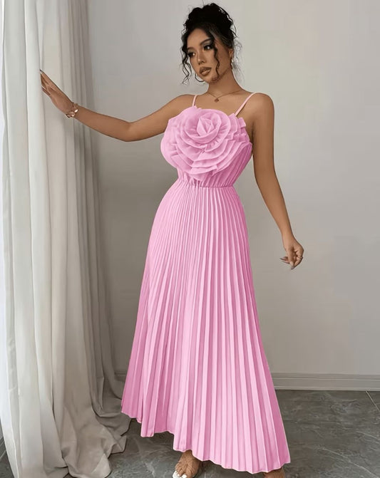 Elegant pleated dress