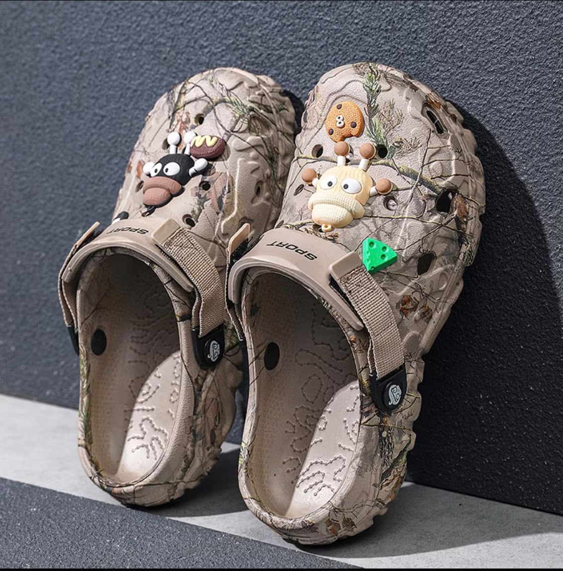 Unisex Casual Crocs